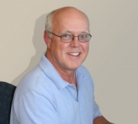 Quinn, Daniel M. 照片