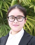 唐子淇 照片