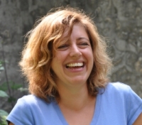 Freeland, Joanna 照片
