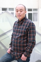 王践 照片