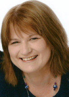 Mitchell , Angela 照片