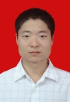 唐超礼 照片