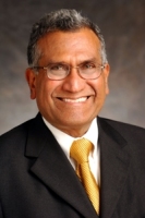 Dhir, Vijay 照片