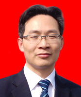 何建军 照片