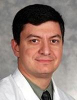 Angus, Steven V. 照片