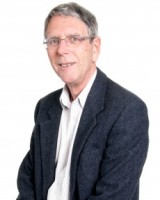 Crombie, Iain K 照片
