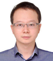李宏伟 照片