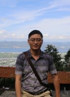 李进东 照片