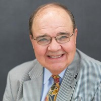 Roberts, Kenneth 照片