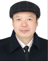 任家富 照片