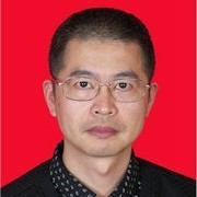 童东革 照片