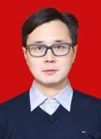 吴旭 照片