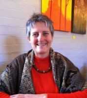 Bowles, Esther 照片