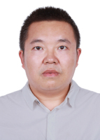 杨宇 照片