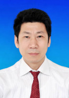 杨尽 照片