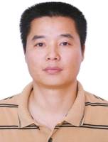 雍自权 照片
