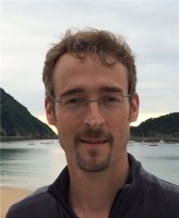 Burton, Jonathan 照片