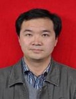 张志 照片