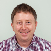 Clarke, Simon 照片