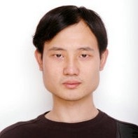 周堃 照片