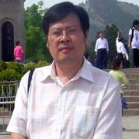 钟辉 照片