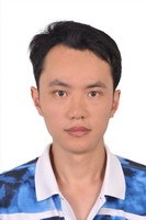 刘锂 照片