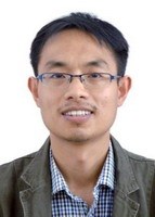 李勇 照片