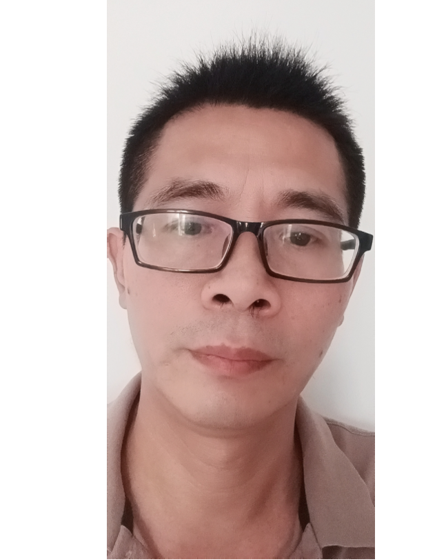 胡永东 照片