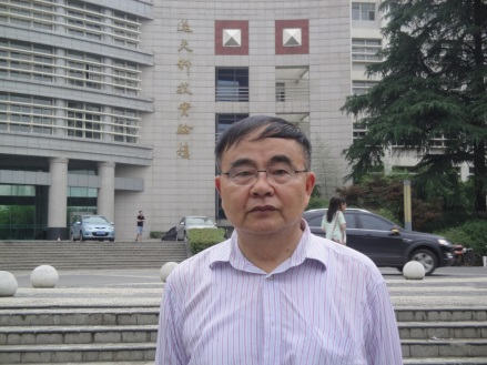 封维忠 照片