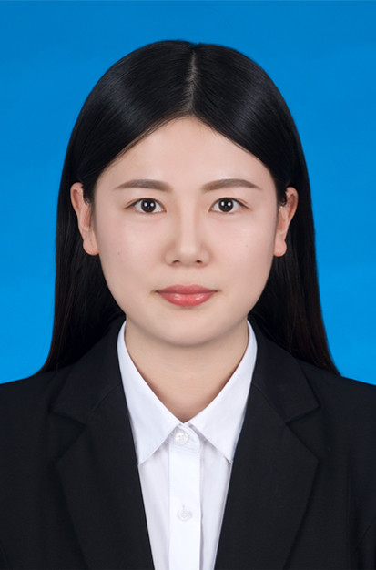 闵绘宇 照片