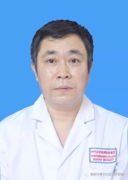 何福强 照片