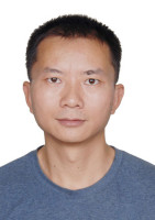 李辉源 照片