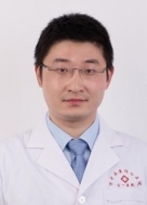 王亮 照片