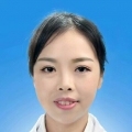 王露 照片