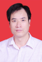 高明玉 照片