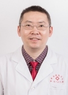 宇成达 照片