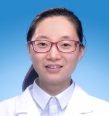 何静 照片