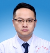 胡默昂 照片