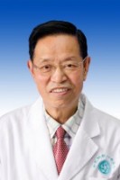 李明富 照片