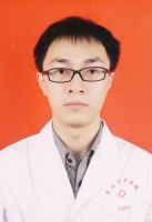 龙毅 照片