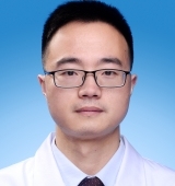 彭泓璇 照片
