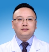 王仲 照片