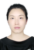 余柯 照片