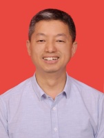 王玉明 照片