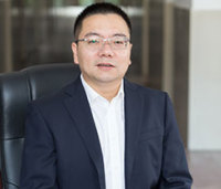 曾磊 照片