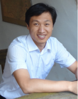 程亮 照片