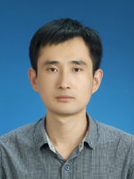 邓建新 照片