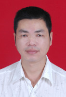 管兴平 照片