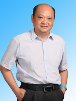 高明成 照片