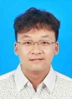 刘砚群 照片